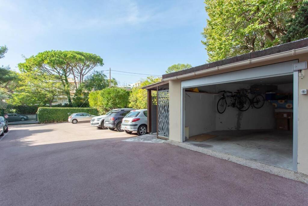 Ferienwohnung A6- 2 Bdr Incredible Sea View - Ac, Garage & Terrace Antibes Exterior foto