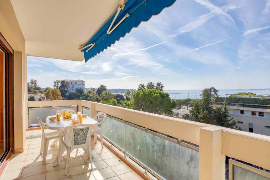 Ferienwohnung A6- 2 Bdr Incredible Sea View - Ac, Garage & Terrace Antibes Exterior foto