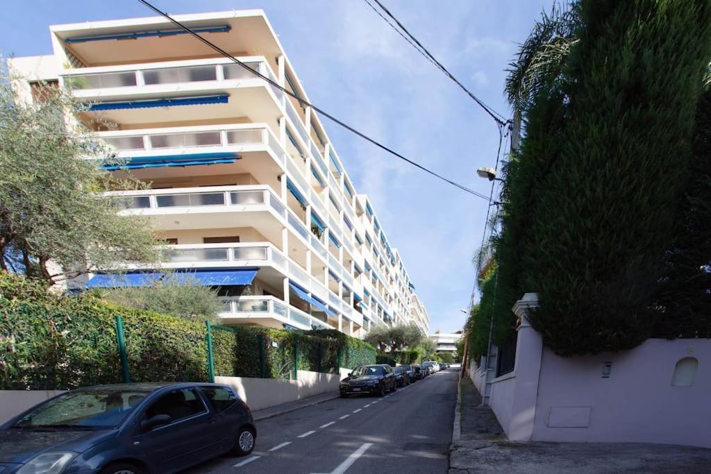 Ferienwohnung A6- 2 Bdr Incredible Sea View - Ac, Garage & Terrace Antibes Exterior foto